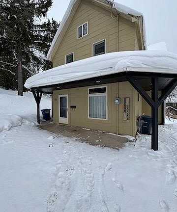 3rd image of 406 Huron St