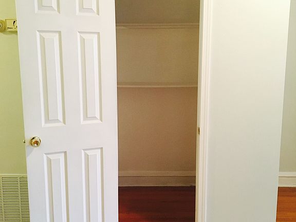 5th image of 2539 E 82nd St #1