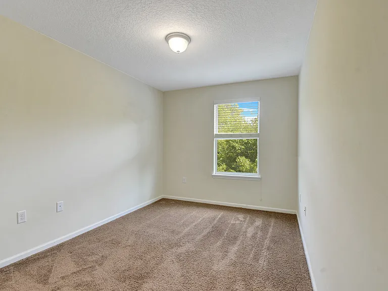262 Moultrie Village Ln — Photo 24