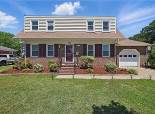 355 Nassau Pl, Hampton, VA 23666