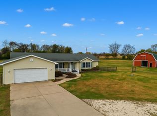 4314 W Hickory Rd, Hickory Corners, MI 49060