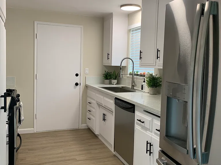 1612 La Madera Ln — Photo 4