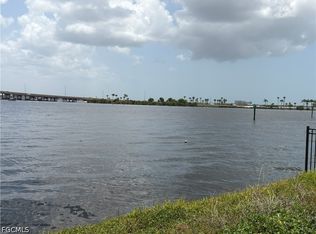 4435 SE 20th Pl, Cape Coral, FL 33904