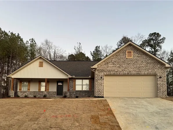 11676 River Point Ln, Tuscaloosa, AL 35405