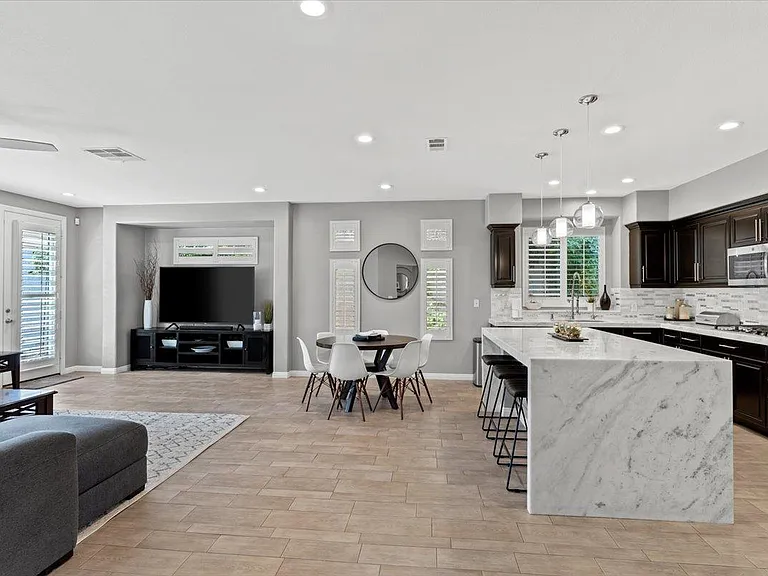 11745 Cashmere Mist Ave — Photo 4