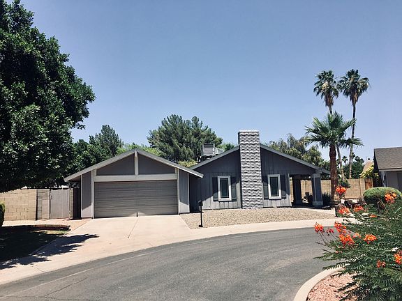 2nd image of 1556 W Juanita Cir