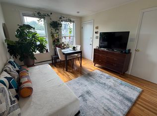 67-69 Ellery St #6, Cambridge, MA 02138