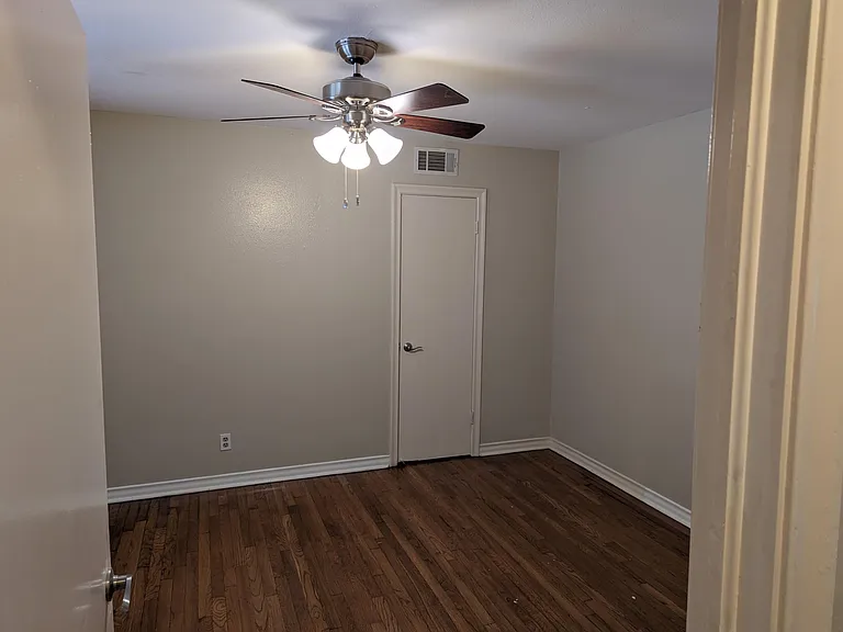1823 Mariposa Dr — Photo 5