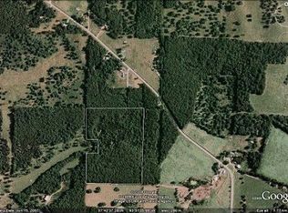 12230 E Highway 32, Stockton, MO 65785
