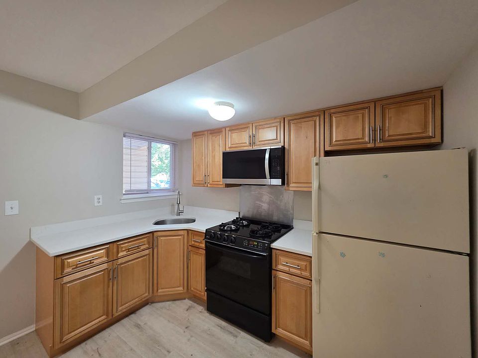 1st image of 63 Borman Ave Floor 1