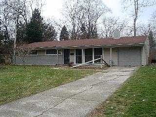 1st image of 3127 E Lincolnshire Blvd