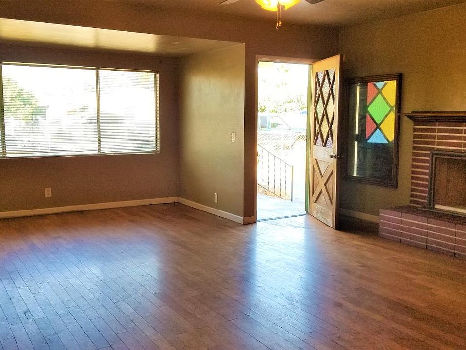 615 28th St, Bakersfield, CA 93301 Zillow