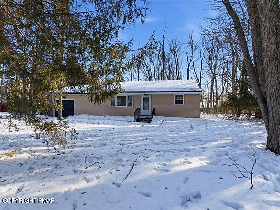 2nd image of 3279 Beech Ridge Dr