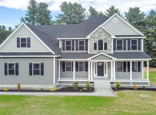 21 Cornstalk Ln, Pelham, NH 03076