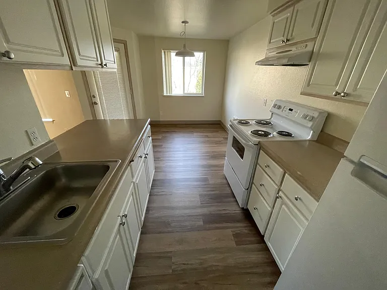 Holgate Commons Apartments — Photo 7