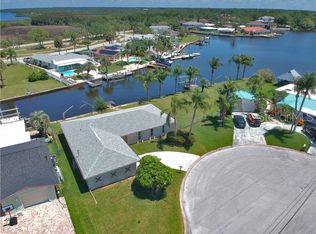 4909 Shoreview Ct, Port Richey, FL 34668