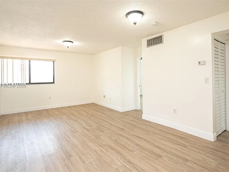 2740 W 62nd Pl #201 — Photo 4