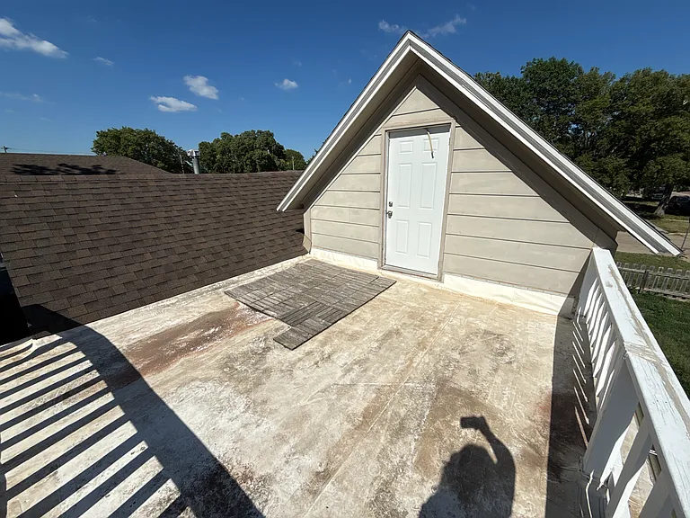 2202 D Ave — Photo 26
