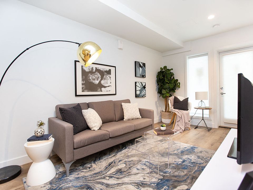 1st image of 1750 Golden Gate Ave #9