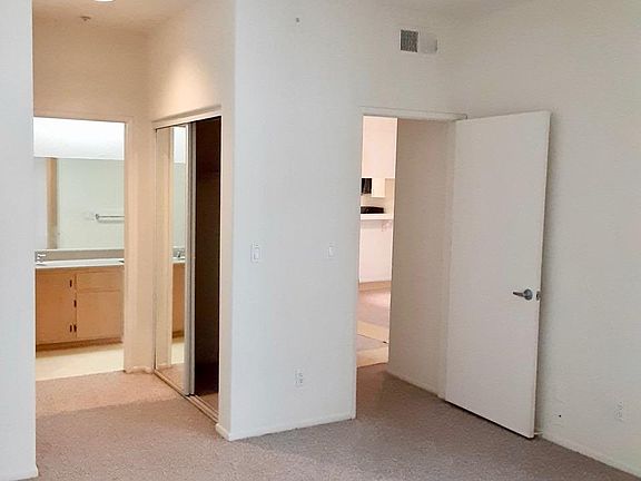 5th image of 1174 Amherst Ave APT 110