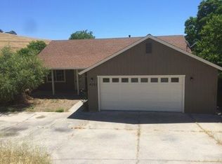 4200 Lakeview Dr, Ione, CA 95640