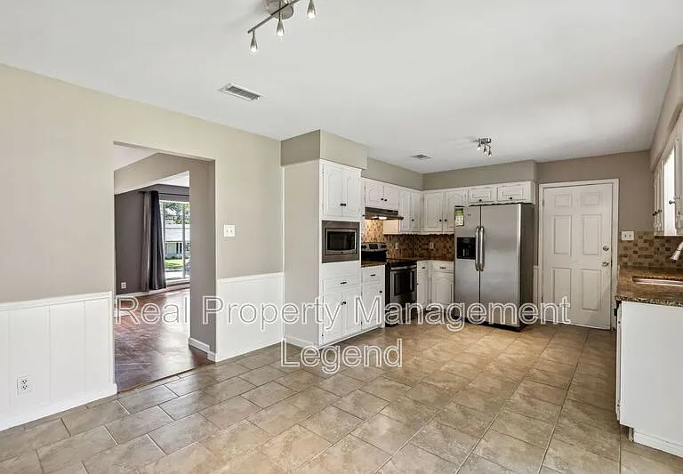 13425 Janwood Ln — Photo 13
