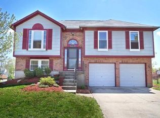 217 Country Trace Dr, Harrison, OH 45030