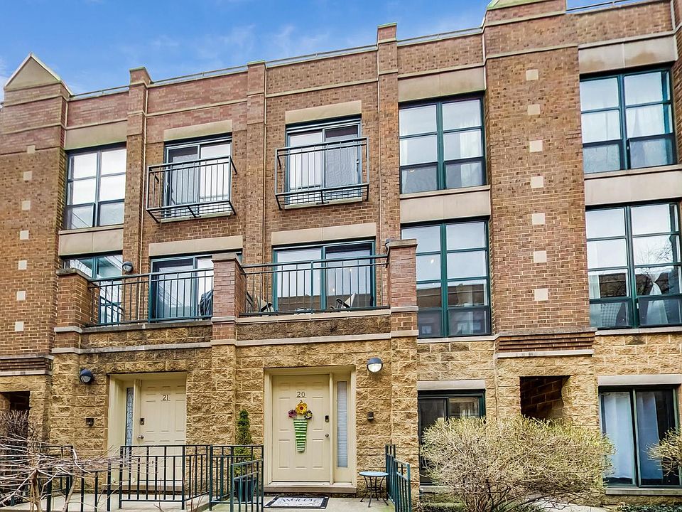 1st image of 2501 N Wayne Ave APT 20