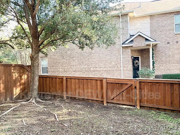 2993 Saint Andrews Dr — Photo 6