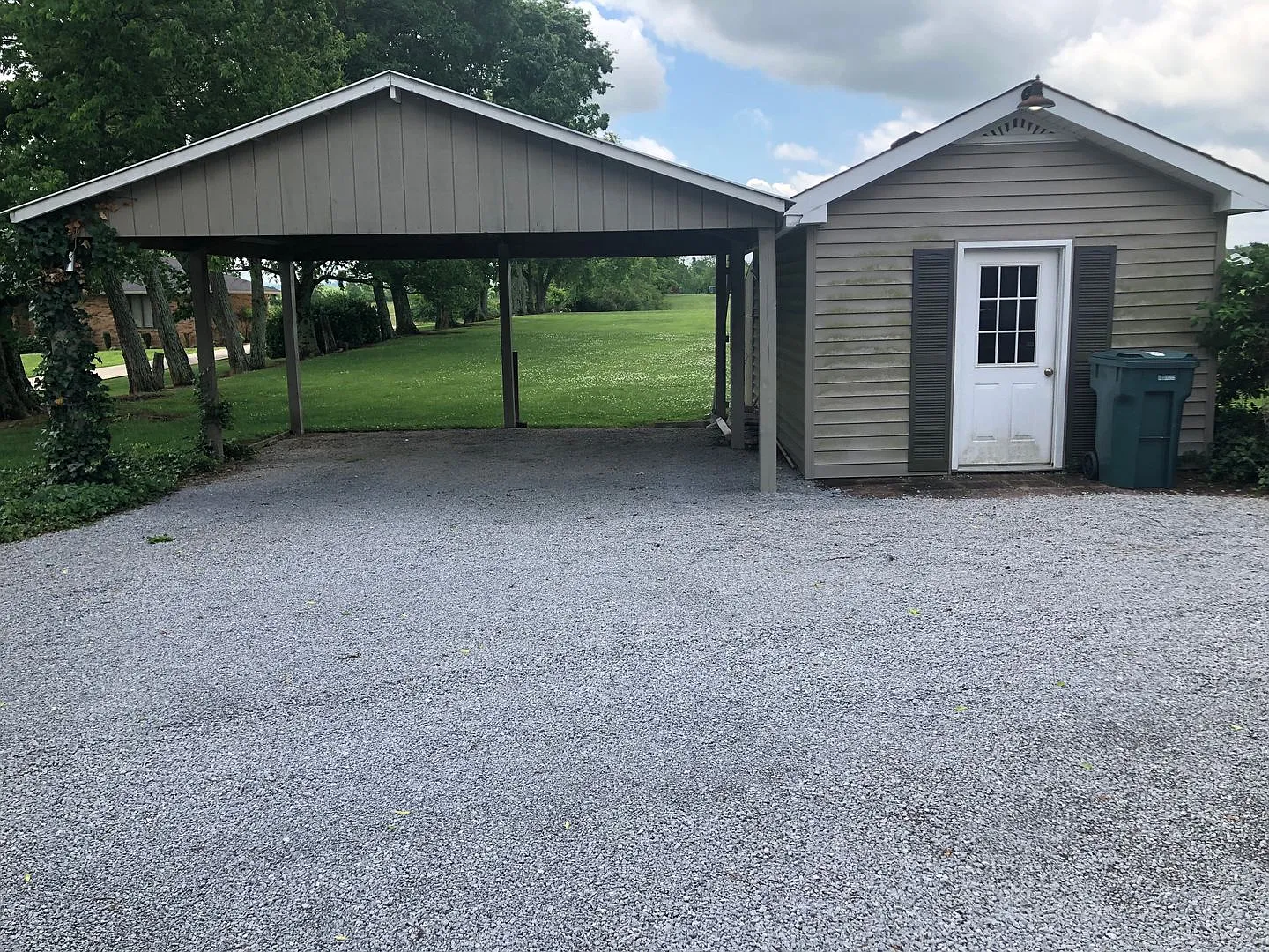 3 Bed, 2 Bath, 2200sqft on 1 Acre in Lebanon! — Photo 3