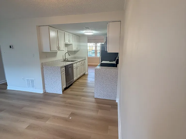 11704 Rosearbor Ct — Photo 4