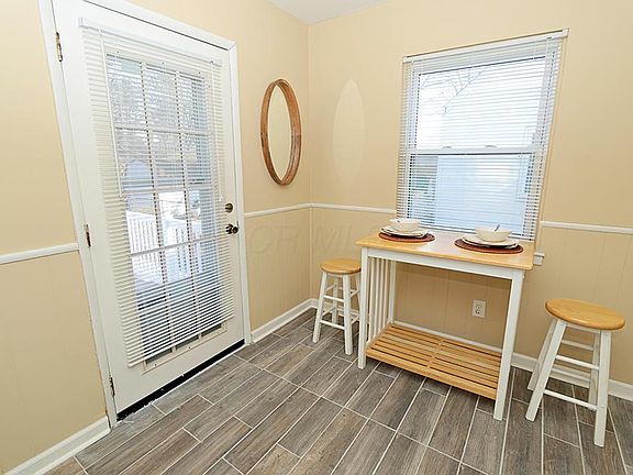 3rd image of 3476 Homecroft Dr