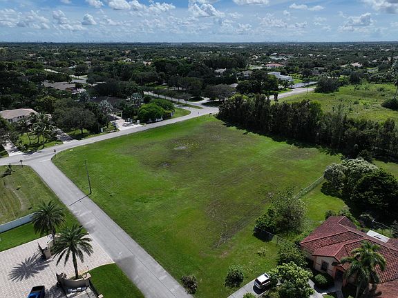 4th image of 16600 SW 59TH Court