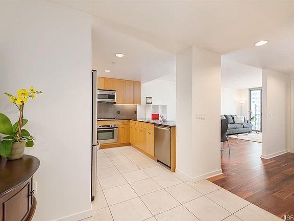 4th image of 355 1st St Unit S1505