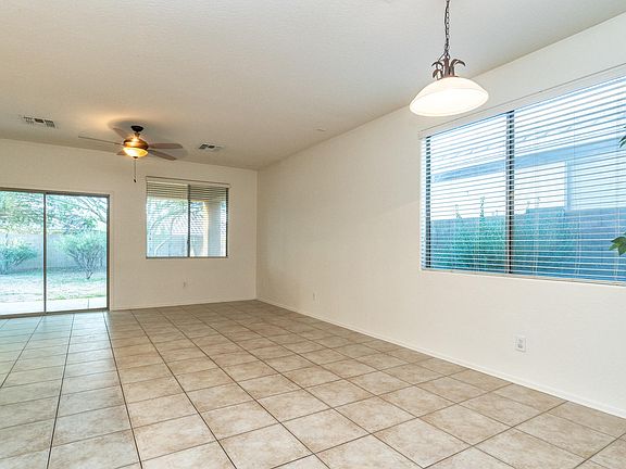 3rd image of 1641 W Kuralt Dr