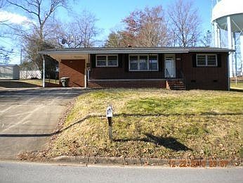 1st image of 813 E Warren Ave