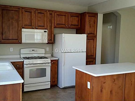 2nd image of 9896 Lake Austin Ct