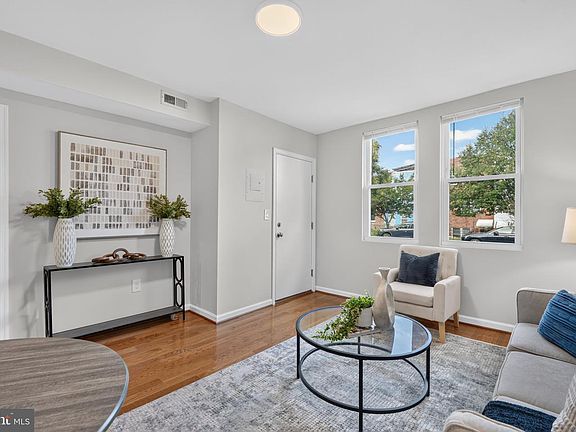 4th image of 1643 Montello Ave NE APT 1