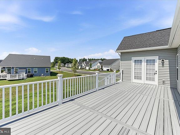 3rd image of 260 Letitia Manor Dr
