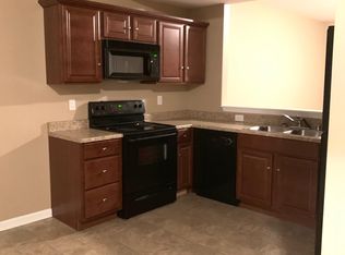 152 Abbey Rd, Versailles, KY 40383