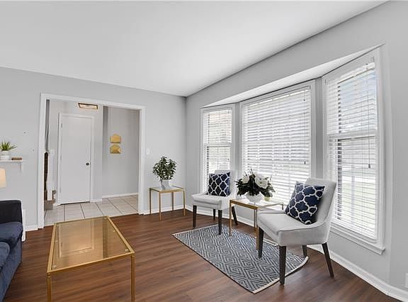 5th image of 7746 Caenen St