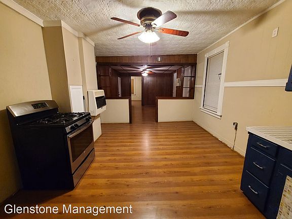 4th image of 87 Wood St #2