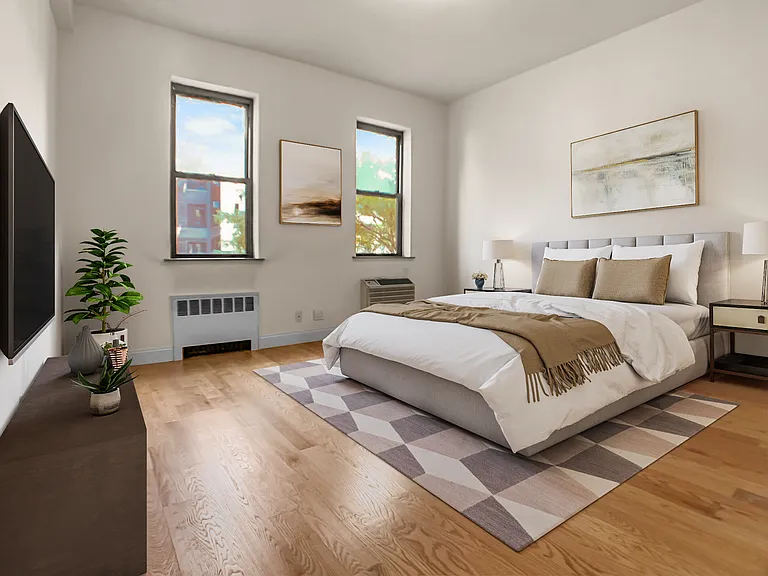 250 W 105th St #3G — Photo 2