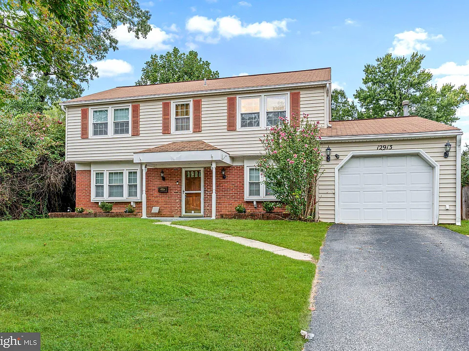 12913 Victoria Heights Dr