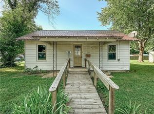 508 W Ash St, Robinson, IL 62454