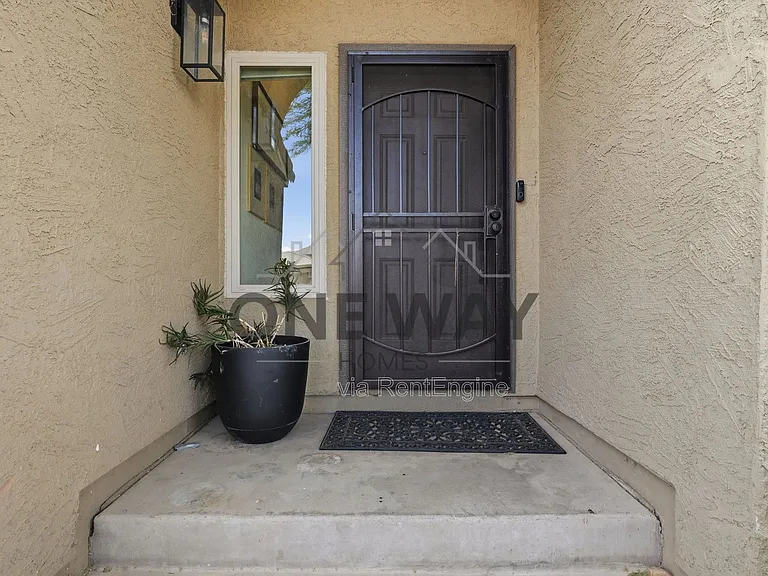 8953 E Hillview St — Photo 5
