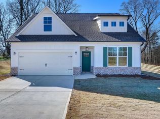 1924 Lou Gurley Rd, Hartwell, GA 30643
