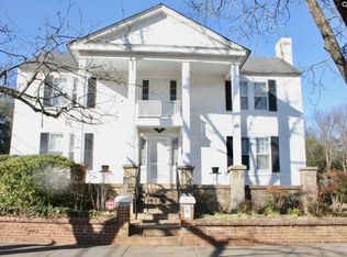 116 W College St, Winnsboro, SC 29180