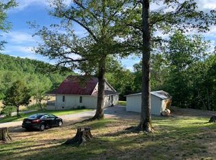 2635 Barnetts Creek Rd, Columbia, KY 42728