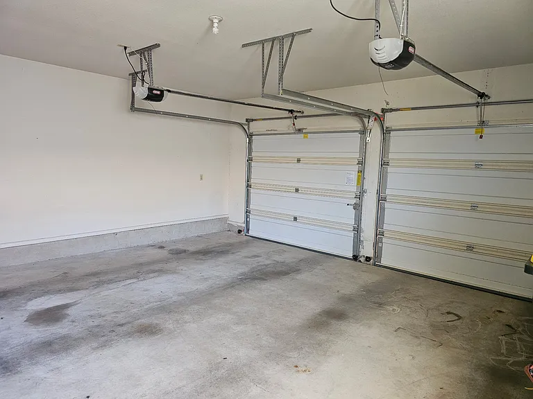882 Garden Cir — Photo 4